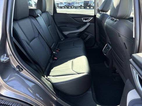 Used 2023 Subaru Forester Limited AWD/4WD image 22