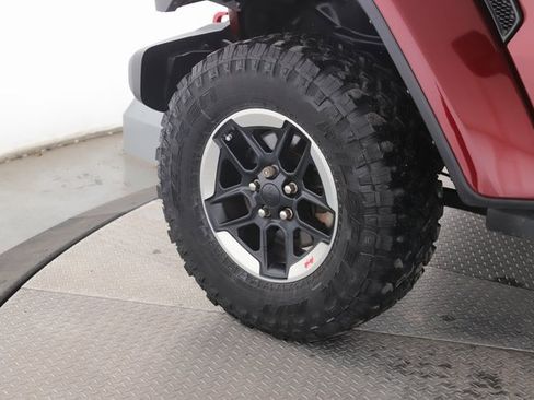 Used 2021 Jeep Wrangler Unlimited Rubicon w/ Dual Top Group image 13