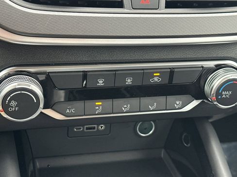 New 2025 Nissan Altima 2.5 SR image 23