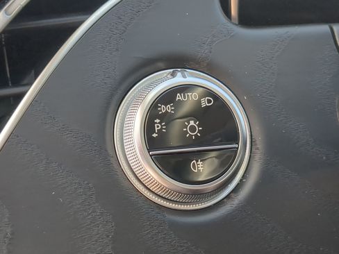 Certified 2024 Mercedes-Benz E 350 4MATIC Sedan image 31