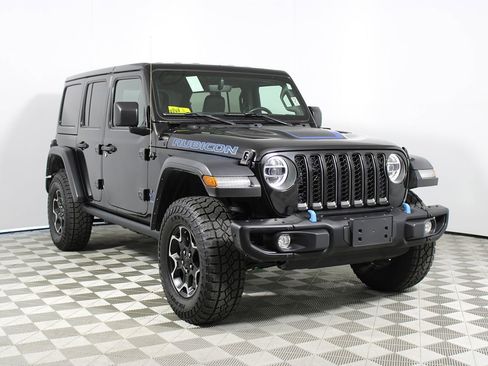 Used 2022 Jeep Wrangler Unlimited Rubicon 4xe w/ Steel Bumper Group image 31