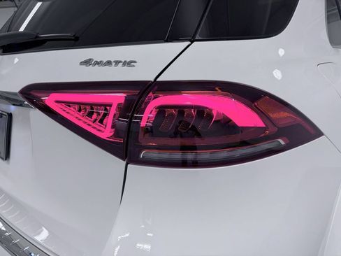 Used 2022 Mercedes-Benz GLE 350 4MATIC image 9
