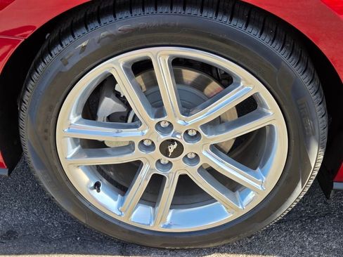 Used 2016 Ford Mustang Premium w/ Pony Package RWD image 10