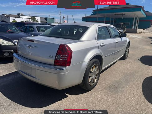 Used 2008 Chrysler 300 Limited w/ Protection Group AWD/4WD image 5