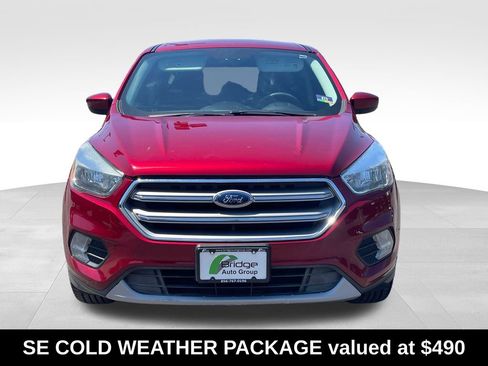 Used 2017 Ford Escape SE w/ SE Cold Weather Package AWD/4WD image 2