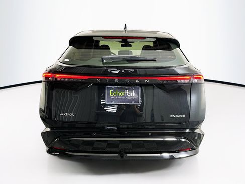 Used 2023 Nissan Ariya FWD image 7