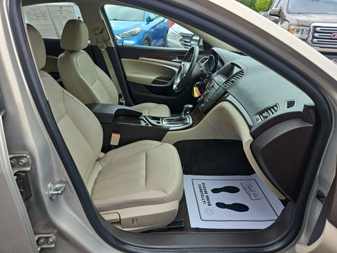 Used 2012 Buick Regal Leather FWD image 18