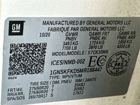 Used 2021 Chevrolet Suburban Premier image 29