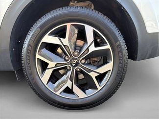 Used 2022 Kia Sportage EX AWD/4WD video 4