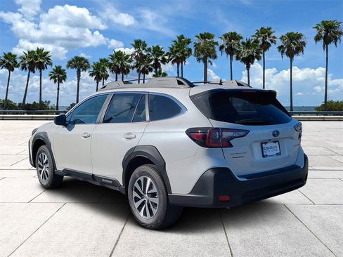 New 2025 Subaru Outback Premium image 5
