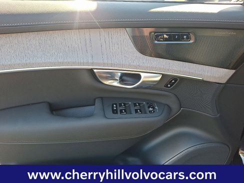 New 2026 Volvo XC90 B6 Ultra image 13