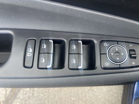 Certified 2023 Hyundai Santa Fe SEL AWD/4WD image 11