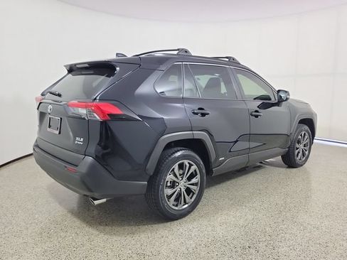Used 2025 Toyota RAV4 XLE Premium w/ Weather Package AWD/4WD image 5