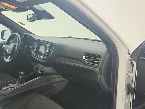 Used 2023 Dodge Durango SXT Launch Edition image 28
