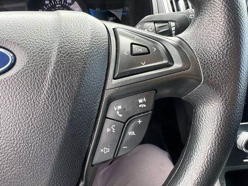 Used 2022 Ford Edge SE AWD/4WD image 15