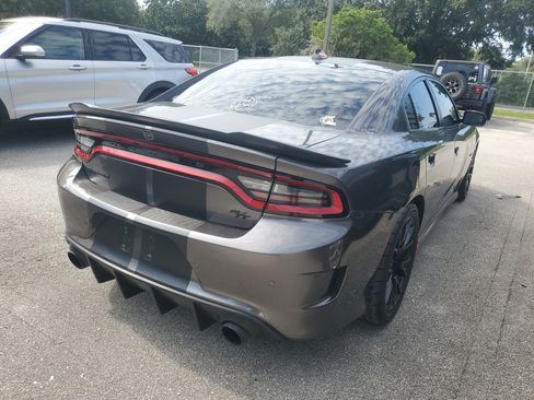 Used 2021 Dodge Charger R/T w/ Blacktop Package RWD image 4