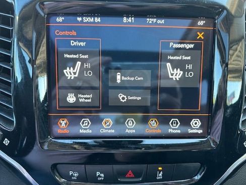 Used 2022 Jeep Cherokee Limited image 22