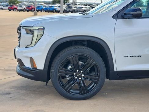 New 2026 GMC Acadia Elevation w/ Black Edition FWD image 9
