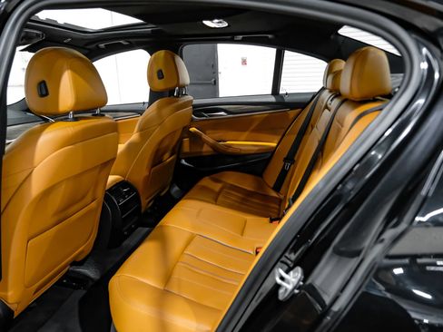 Used 2017 BMW 540i RWD image 40