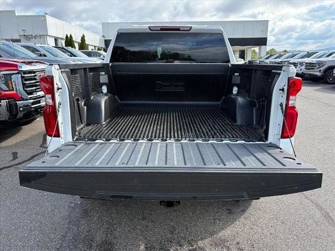 Certified 2021 Chevrolet Silverado 1500 LT Trail Boss image 22