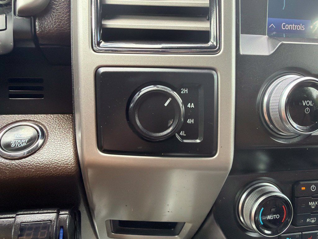 Used 2020 Ford F150 King Ranch w/ Equipment Group 601A Luxury AWD/4WD image 20
