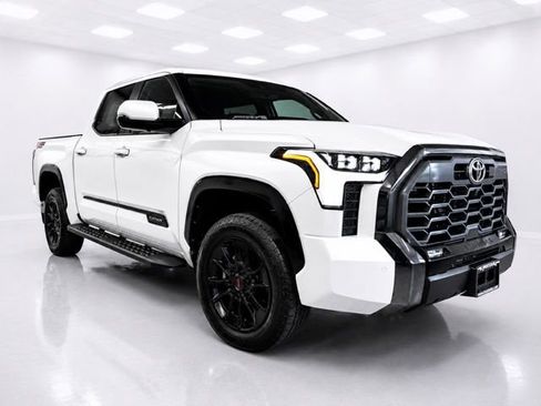 Used 2024 Toyota Tundra Platinum w/ TRD Off-Road Package AWD/4WD image 8