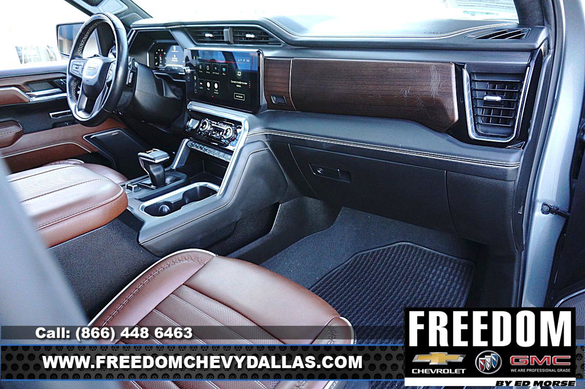 Used 2024 GMC Sierra 1500 Denali Ultimate AWD/4WD image 12