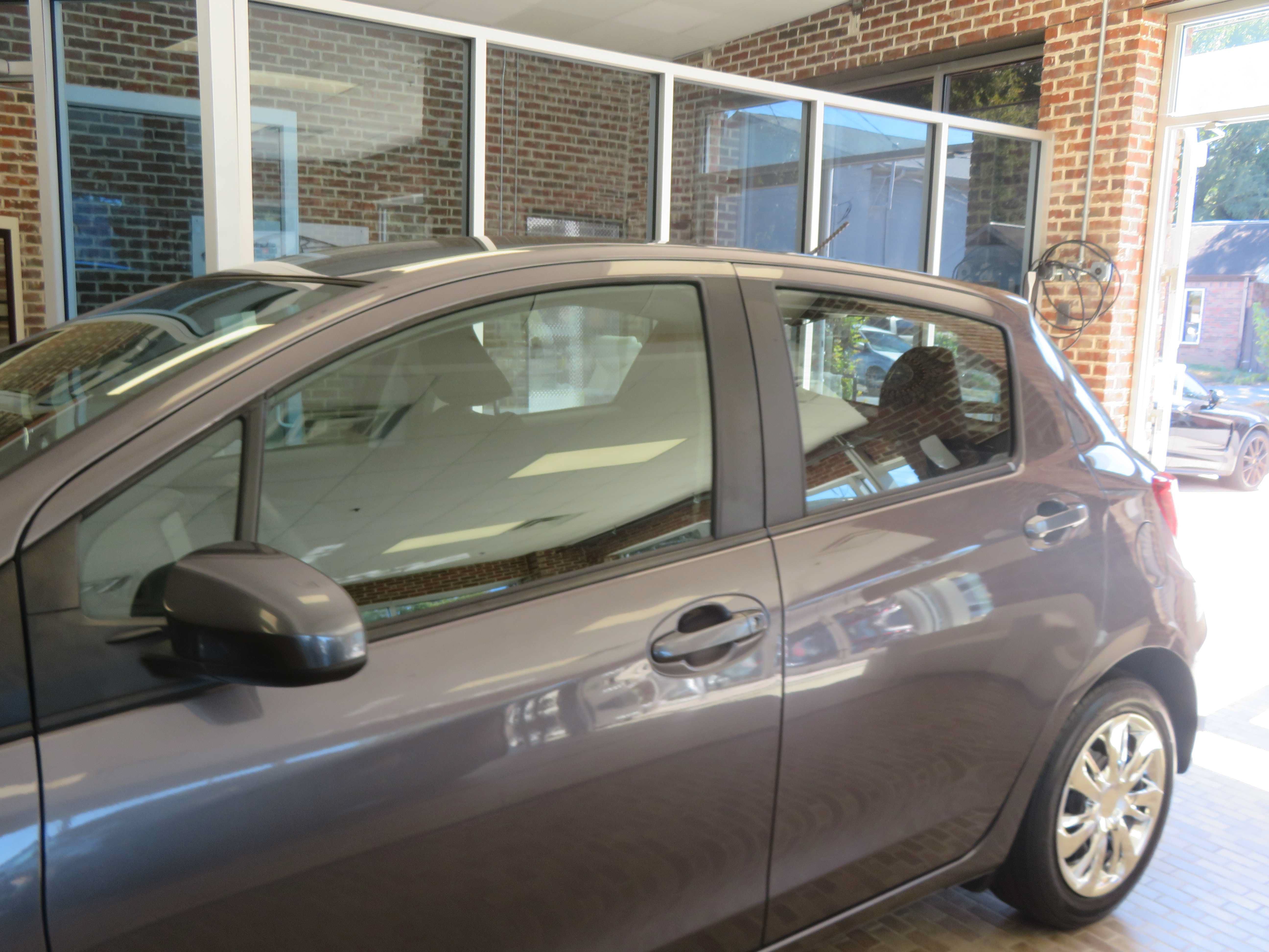 Used 2015 Toyota Yaris L FWD image 63