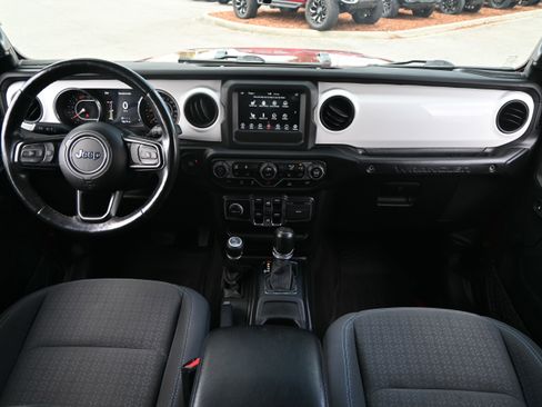 Used 2021 Jeep Wrangler Unlimited Sport AWD/4WD image 29