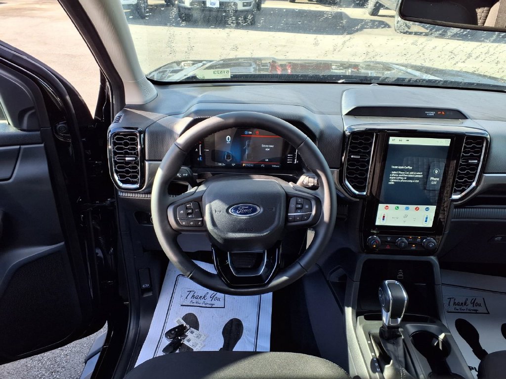 New 2026 Ford Ranger XLT w/ Black Appearance Package AWD/4WD image 3