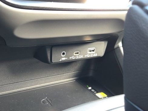 Certified 2025 Subaru Crosstrek 2.5i Limited w/ Crosstrek Mirror Package AWD/4WD image 16