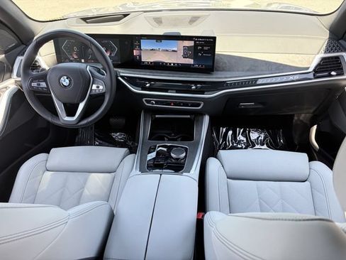 Used 2024 BMW X5 sDrive40i w/ Premium Package RWD image 16