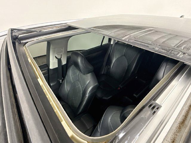 Used 2023 Toyota Highlander Platinum FWD image 21