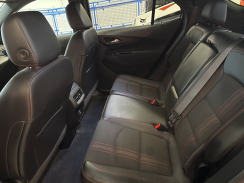 Used 2022 Chevrolet Equinox RS w/ Infotainment Package image 22