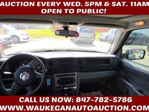 Used 2006 Jeep Commander 4WD image 8