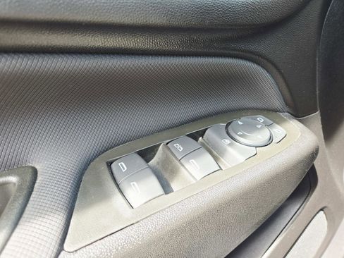 Used 2024 Chevrolet Equinox RS w/ RS Leather Package image 38