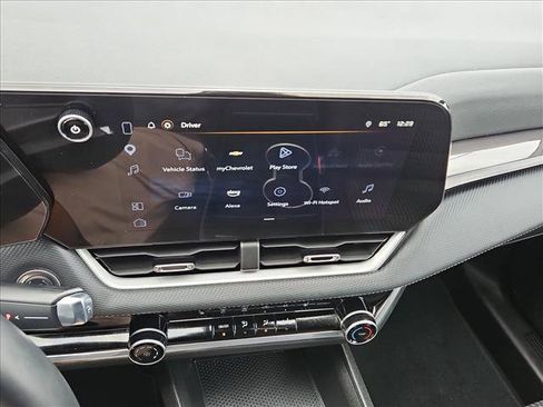 Certified 2025 Chevrolet Equinox LT FWD image 15