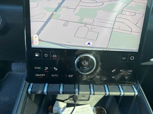 Used 2026 GMC Terrain AT4 w/ Technology Package II image 18