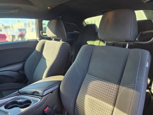 Used 2020 Dodge Challenger SXT image 15
