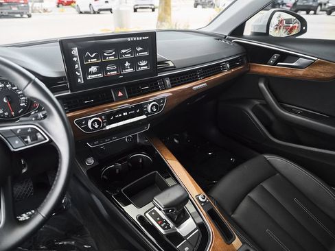 Used 2023 Audi A4 2.0T Premium AWD/4WD image 30