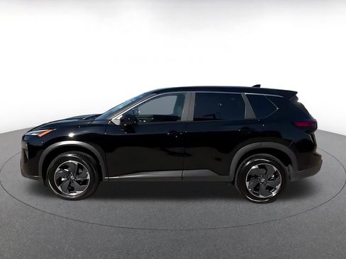 Used 2025 Nissan Rogue SV AWD/4WD image 9