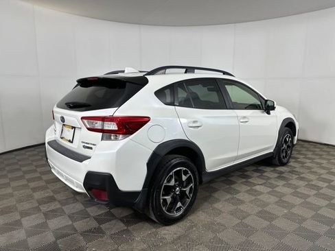 Used 2018 Subaru Crosstrek 2.0i Premium image 3