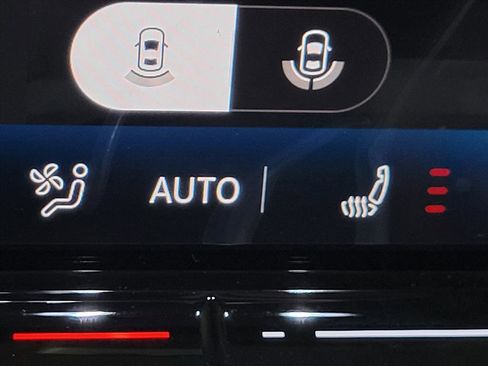 New 2026 Volkswagen Tiguan S image 10