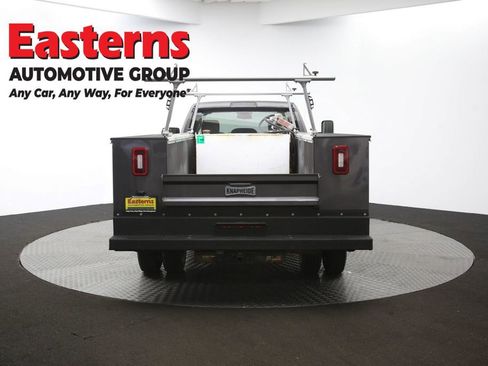 Used 2018 RAM 3500 Tradesman w/ Chrome Appearance Group image 37