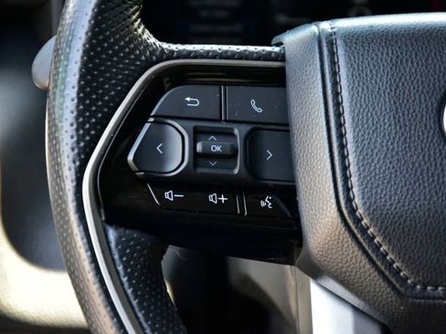 Used 2024 Toyota Tundra Limited AWD/4WD image 18