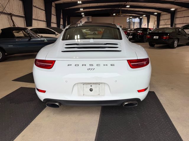 Used 2015 Porsche 911 Carrera RWD image 3