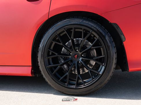 Used 2018 Dodge Charger R/T RWD image 11