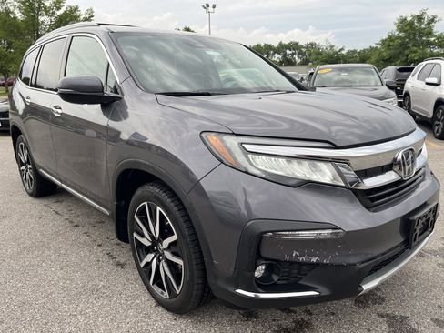 Used 2021 Honda Pilot Touring image 5