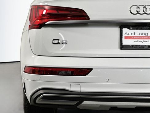 Used 2023 Audi Q5 2.0T Premium w/ Convenience Package AWD/4WD image 17
