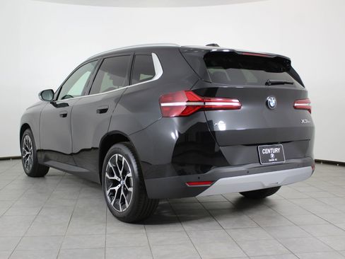 New 2026 BMW X3 xDrive30 w/ Premium Package image 2